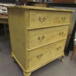698 3672 CHEST OF DRAWERS